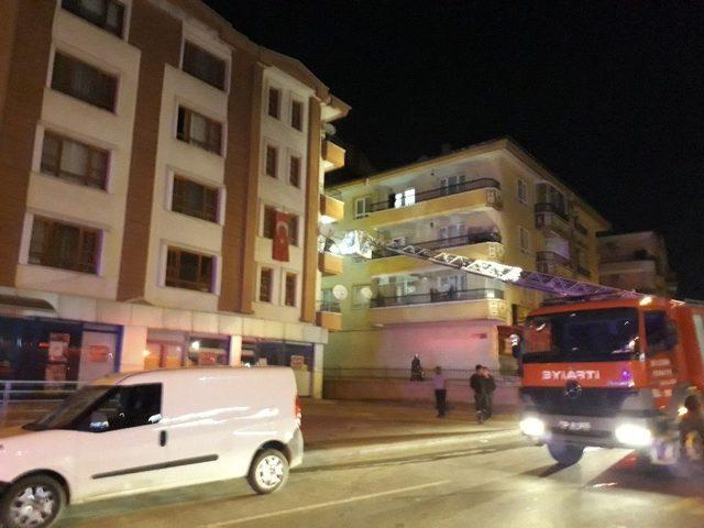 Başkent’te Apartman Dairesinde Patlama