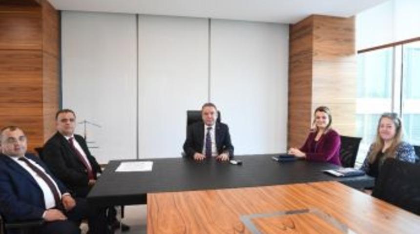 Hurma Ve Uncalıya Yeni Kapalı Pazar