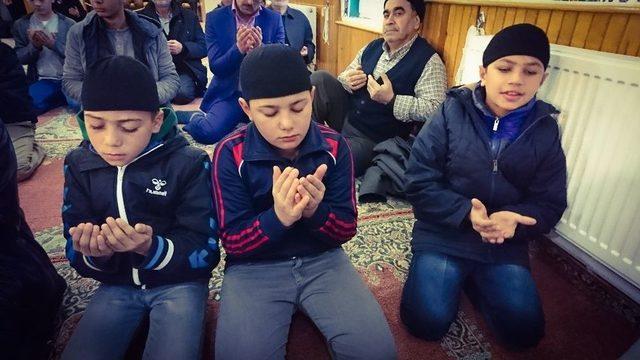 Kırka&rsquo;da &lsquo;sabah Namazı Buluşmaları&rsquo; S&uuml;r&uuml;yor 2