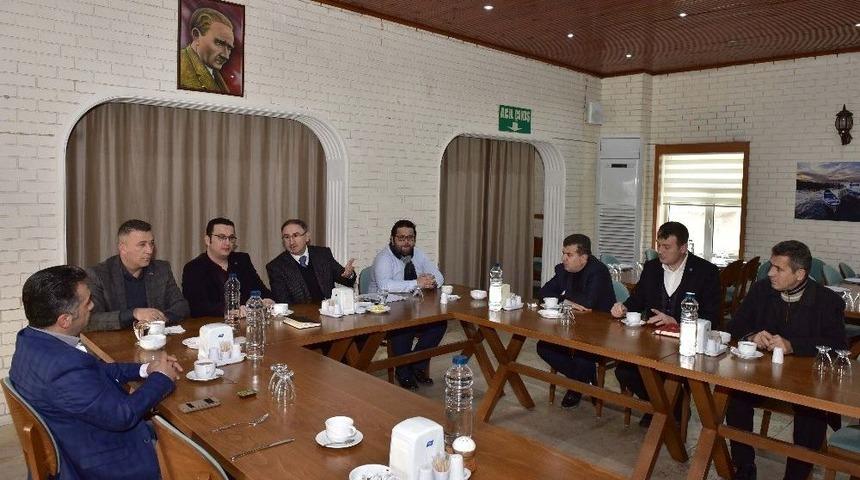 Siyan&uuml;rl&uuml; Altına Ortak Tavır