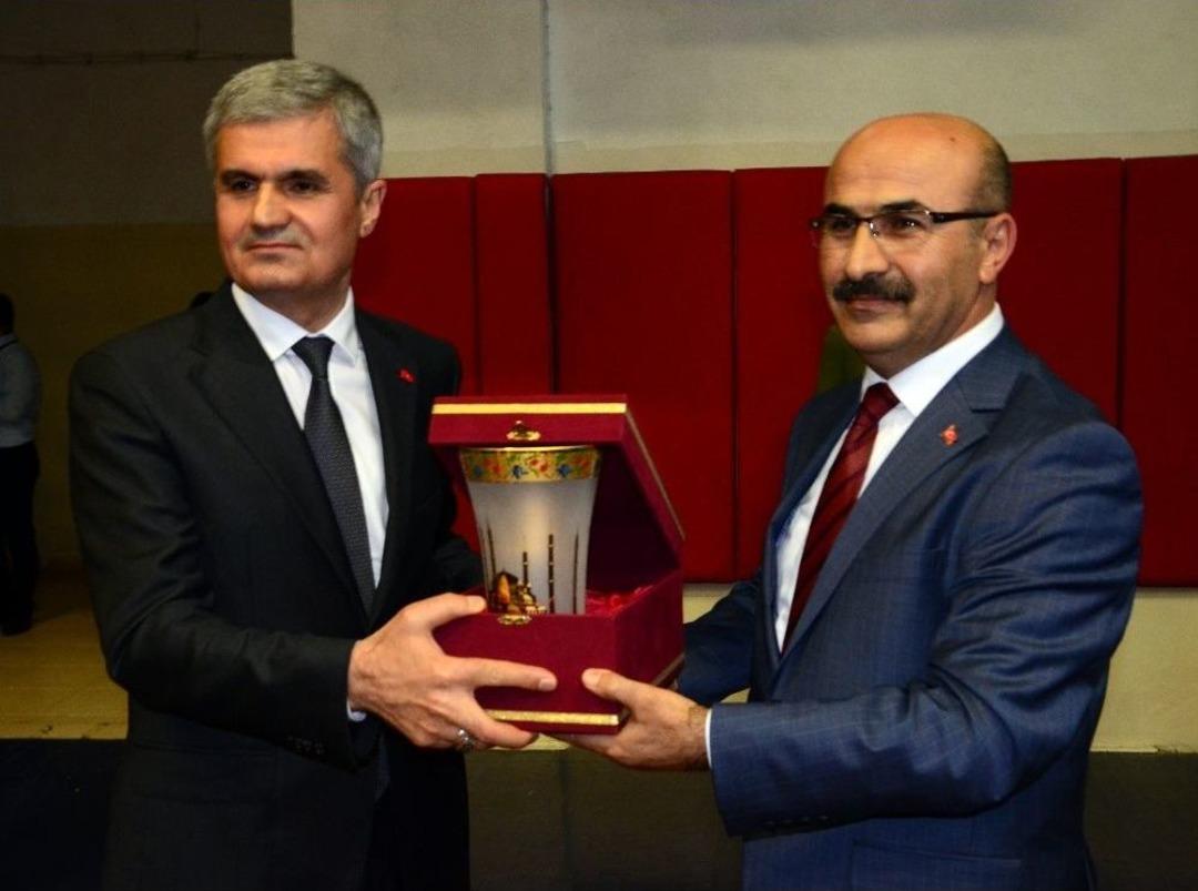 Turan Akpınar Veda Etti