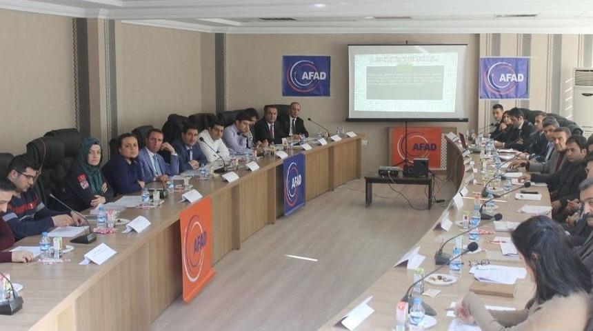 Hakkari&rsquo;de Masa Başı Tatbikatı