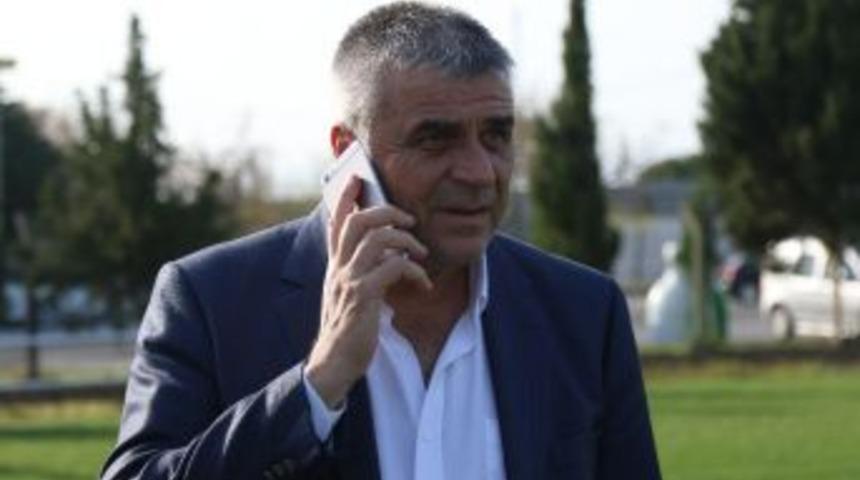 Akhisar Belediyespor&rsquo;da 5 Futbolcuyla Yollar Ayrılıyor