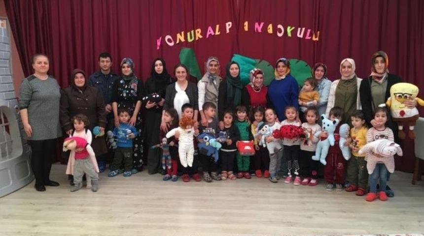 Eski Kıyafetim Yeni Oyuncağım