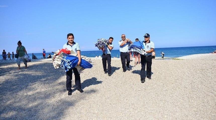 Olympos Sahilinde Seyyar Satıcı Operasyonu