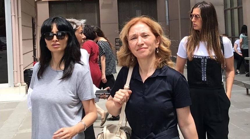 Ebru Destan&rsquo;ın Boşanma Davasında Oyuncu Başak Sayan Tanık Olarak Dinlendi