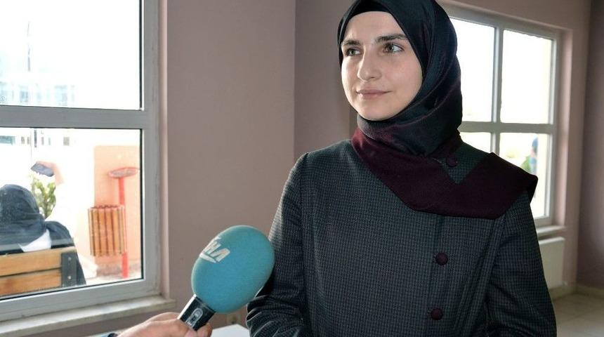 Nacar: &ldquo;sığınmacıların En B&uuml;y&uuml;k Problemi Dil&rdquo;