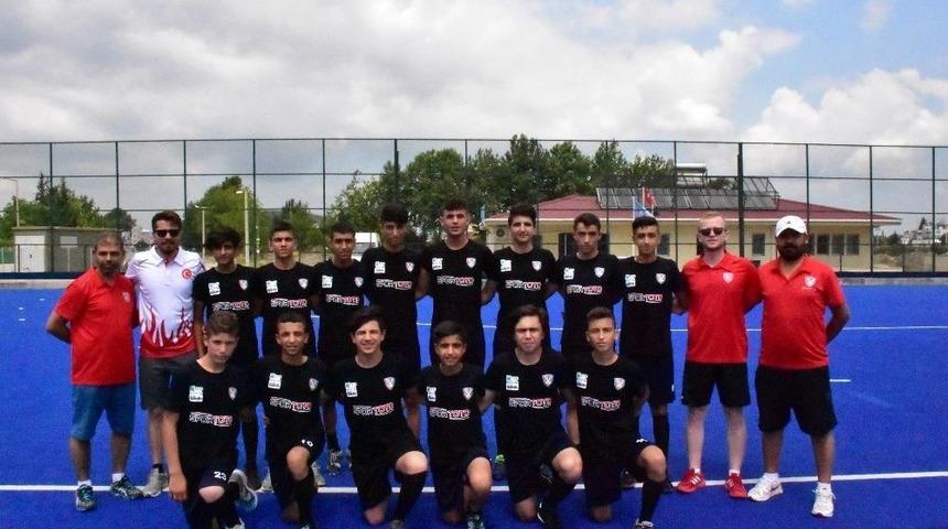 Hokey Milli Takımları, Avrupa Şampiyonası’na Hazırlanıyor