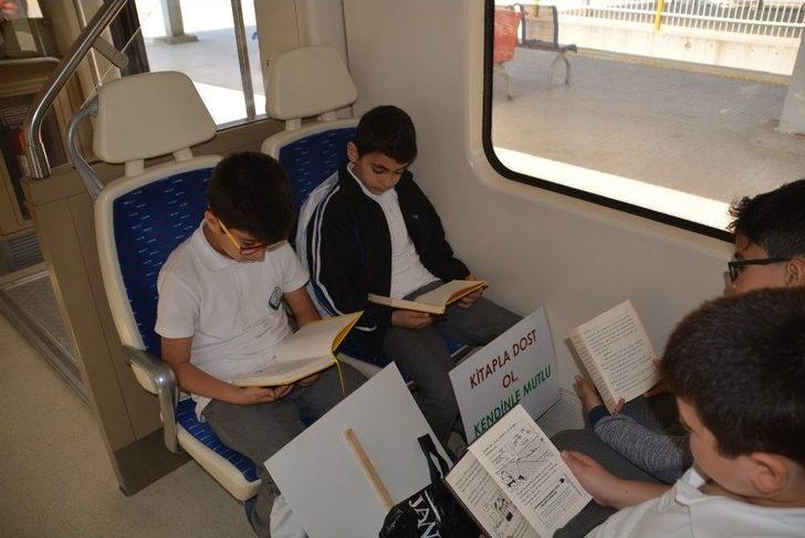 Öğrenciler İzban’da Kitap Okudu G1