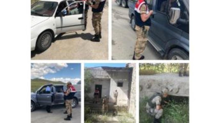 Jandarmadan 314 Personelle Uyuşturucu Uygulaması