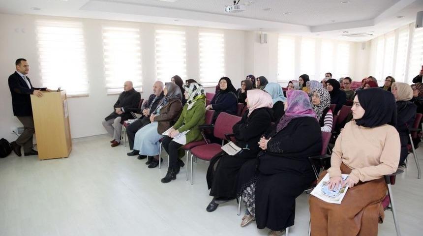 Uzman Doktor Uyardı: &ldquo;migrenin En &Ouml;nemli Sebebi Stres&rdquo;