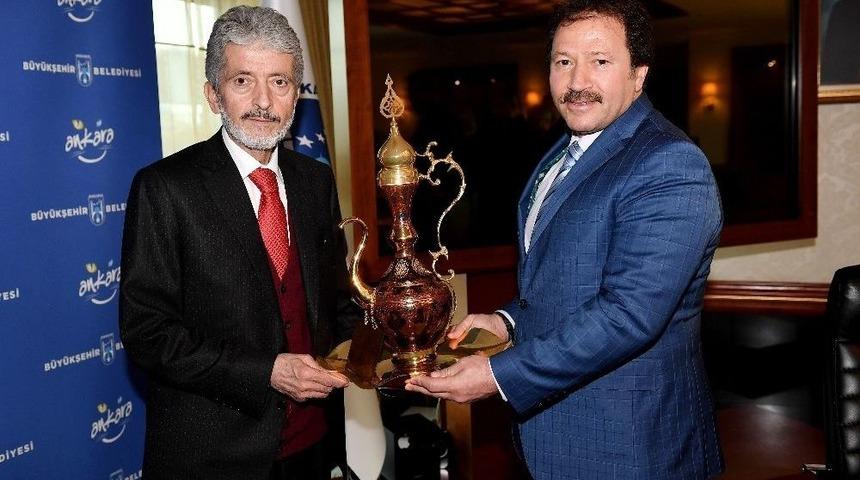 Başkan Tuna&rsquo;dan Taksicilere Uyarı