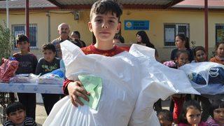 İlkokul Öğrencisinden Mehmetçiğe Duygulandıran Hediye