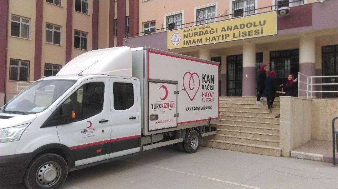 İmam Hatip Lisesinden Kan Bağışı Kampanyası