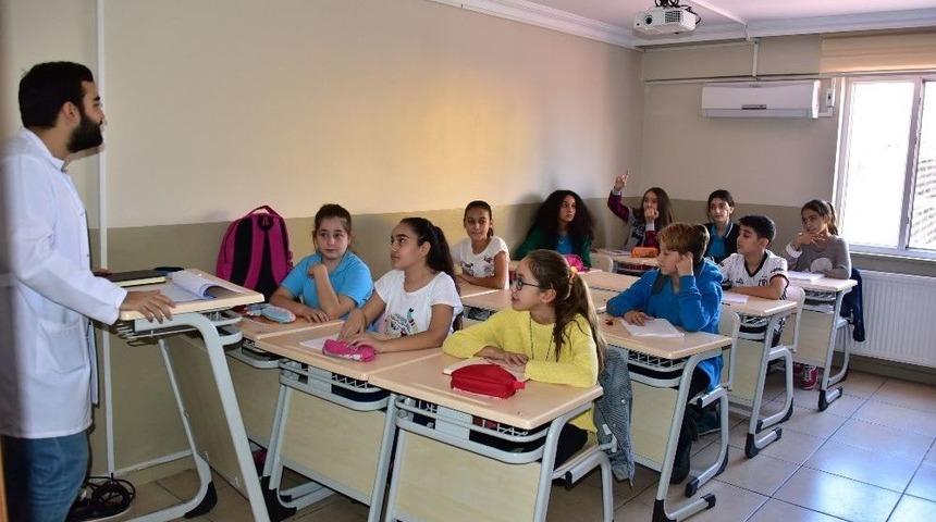 Şehzadeler Belediyesinden &Uuml;cretsiz İngilizce Kursu