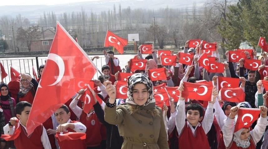 Şarkışla&rsquo;dan Zeytin Dalı Harekatı&rsquo;na Anlamlı Destek