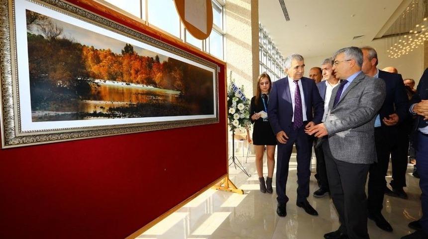 Doktordan Okul Yarına Resim Sergisi