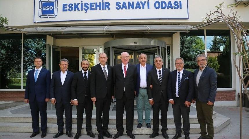 Kazım Kurt&rsquo;tan Eso Y&ouml;netimine Hayırlı Olsun Ziyareti