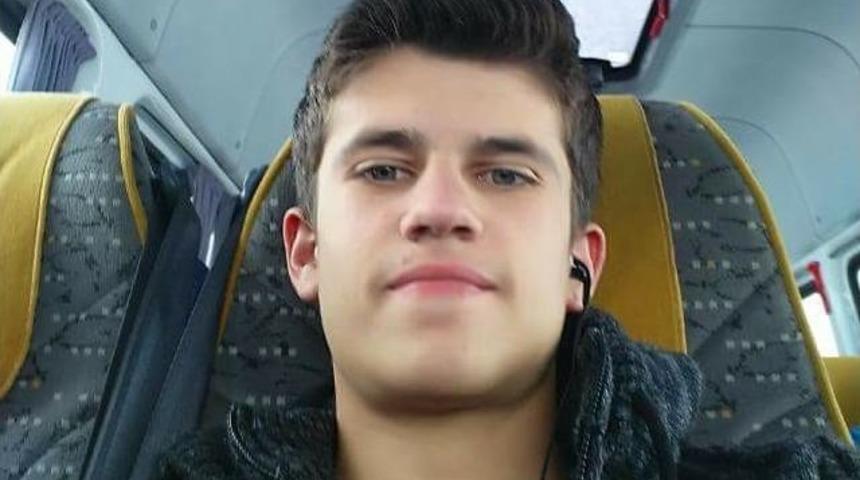 Kastamonu&rsquo;da 17 Yaşındaki Gen&ccedil; Denizde Boğuldu