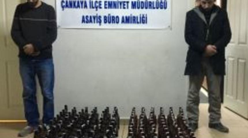 Başkent&rsquo;te Ka&ccedil;ak İ&ccedil;ki Satan 2 Kişi Yakalandı