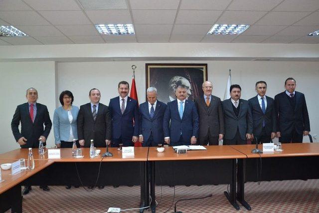 &ldquo;aşmak İ&ccedil;in Hareket" Projesi İmzalandı 1