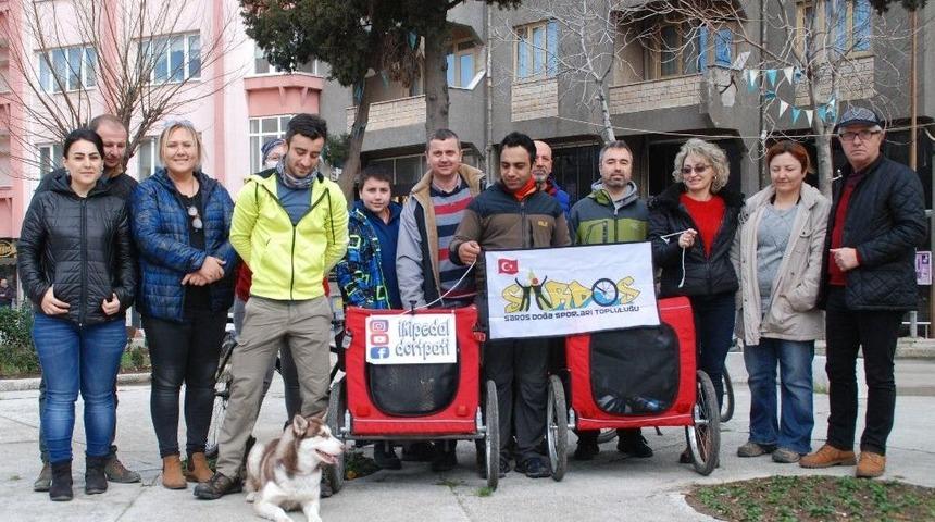 Hayvan Sevgisine Dikkat &Ccedil;ekmek İ&ccedil;in Pedal &Ccedil;eviriyorlar