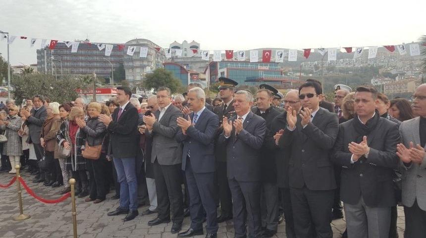 Atat&uuml;rk&rsquo;&uuml;n Kuşadası&rsquo;na Gelişinin 94. Yıld&ouml;n&uuml;m&uuml; Kutlandı