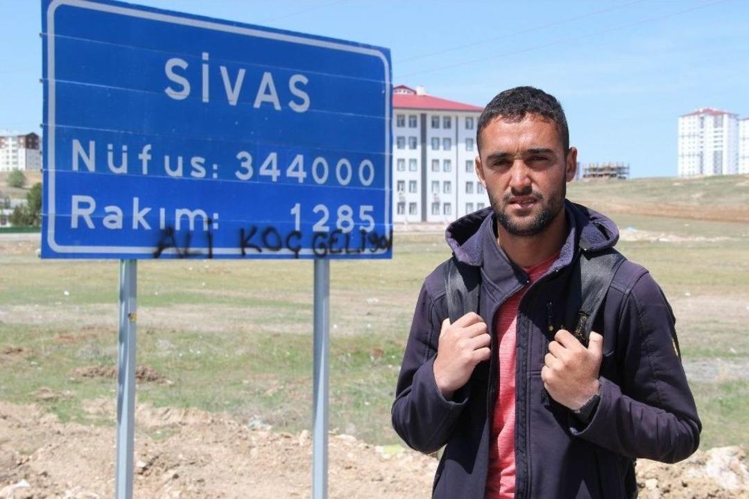 Cumhurbaşkanını G&ouml;rmek İ&ccedil;in Ankara&rsquo;ya Y&uuml;r&uuml;yor