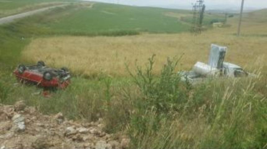 Kaman İl&ccedil;esinde Trafik Kazası 3 Yaralı