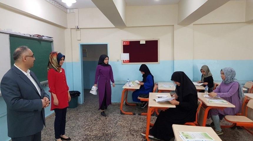 Kyk&rsquo;lı &Ouml;ğrenciler Osmanlıca Sınavına Girdi