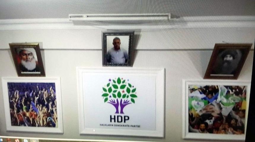 Kocaeli&rsquo;de Sosyal Medyadan Ter&ouml;r Propagandası Yapan 19 Kişi G&ouml;zaltına Alındı