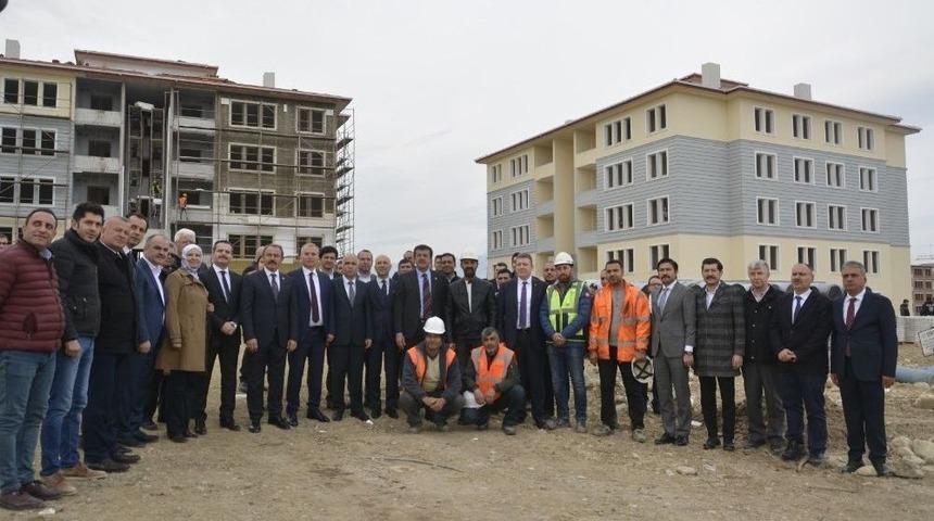 Sarayk&ouml;y Toki Konutları Y&uuml;kseliyor