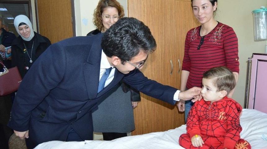 Ak Parti&rsquo;den Hasta Ziyareti