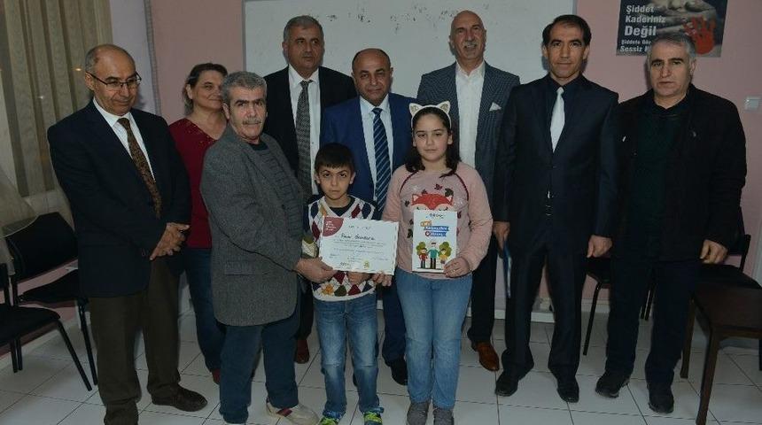 &Ccedil;iğli&rsquo;de Babalara Sertifika