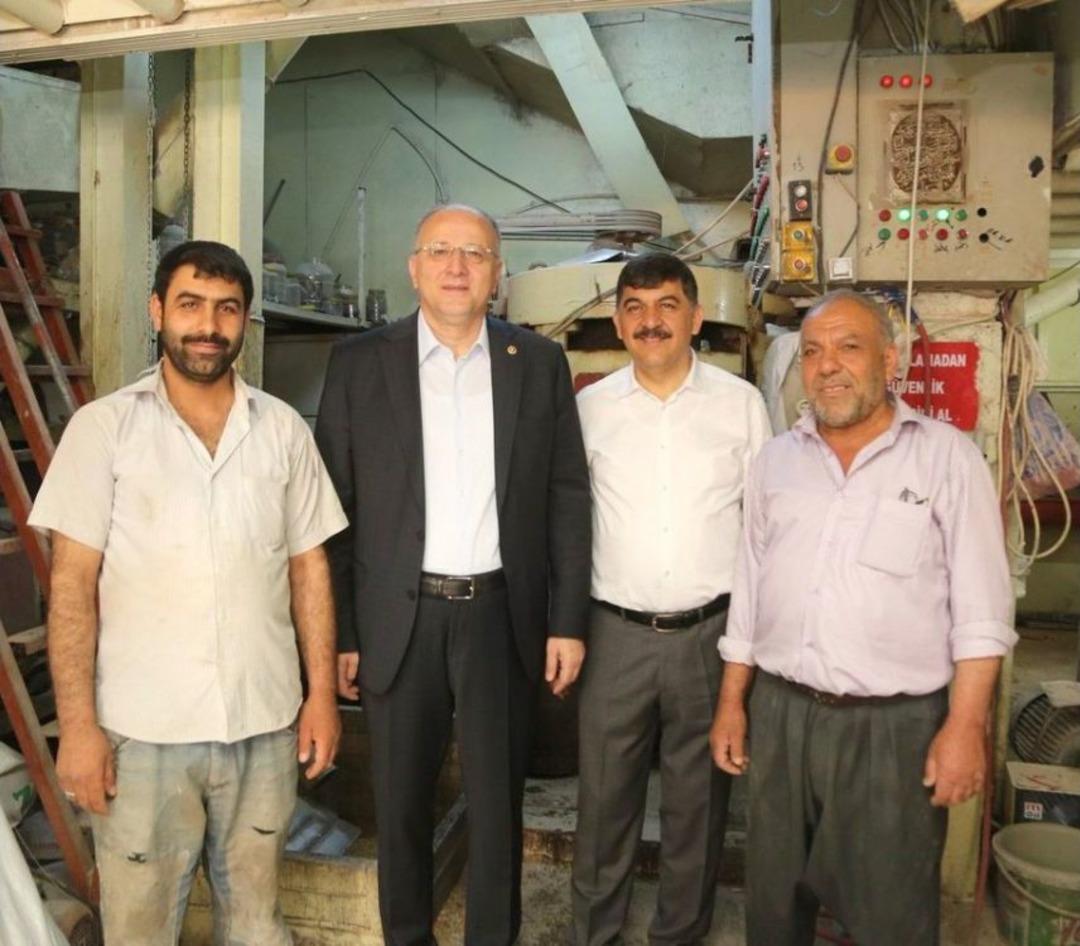 Milletvekili Ko&ccedil;er Ve Başkan Fadıloğlu Esnafı Ziyaret Etti