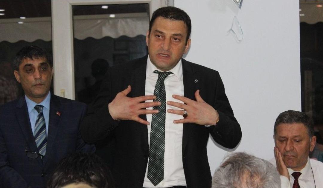Bursalı Artvinliler Mhp&rsquo;li Adayı Bağrına Bastı