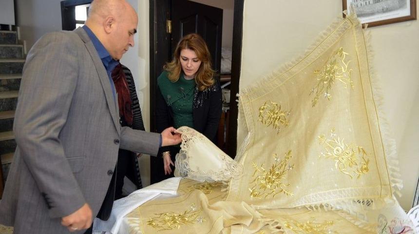 Yakutiye Meslek Edindirme Kursu&rsquo;yla &Ouml;ğrenirken Kazandırıyor