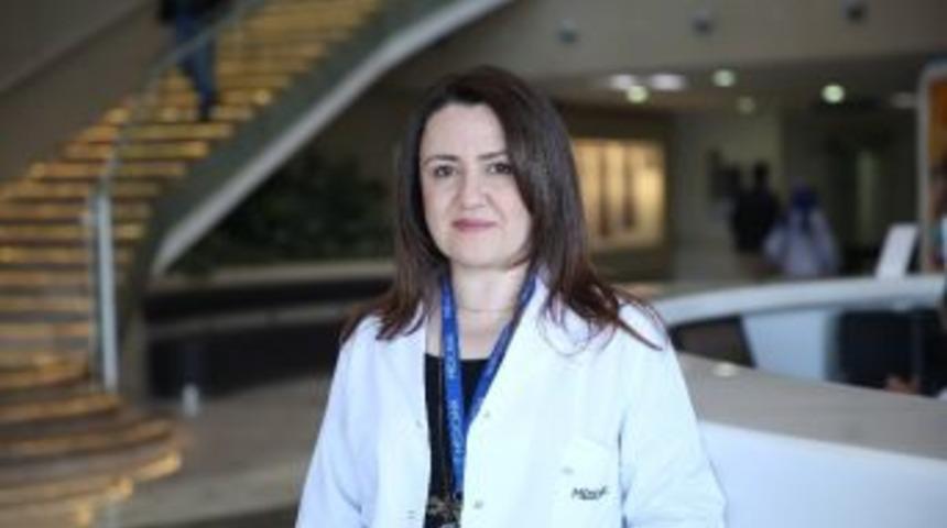 Bebeklik D&ouml;neminde G&ouml;z Muayenesi &Ouml;nemli