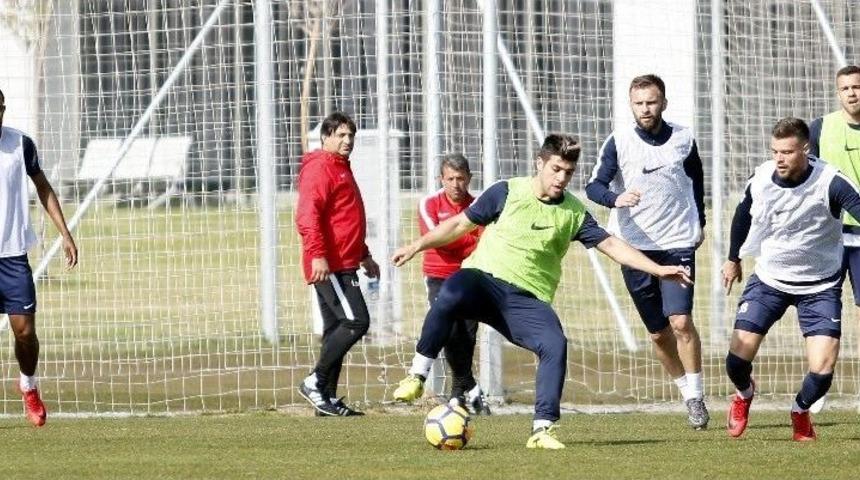 Antalyaspor&rsquo;da Galatasaray Hazırlıkları S&uuml;r&uuml;yor