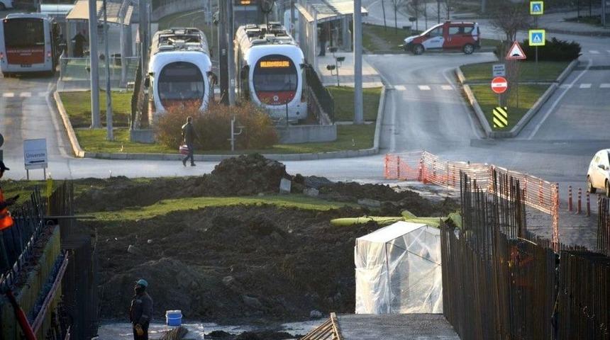 Omü Kampüs İçi İlave Raylı Sistem Hattı İle Mevcut Hat Birleşiyor