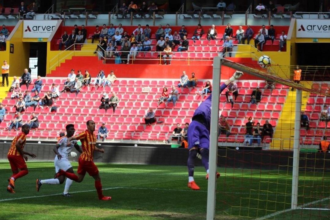 Spor Toto S&uuml;per Lig: Kayserispor: - Aytemiz Alanyaspor: (ilk Yarı)