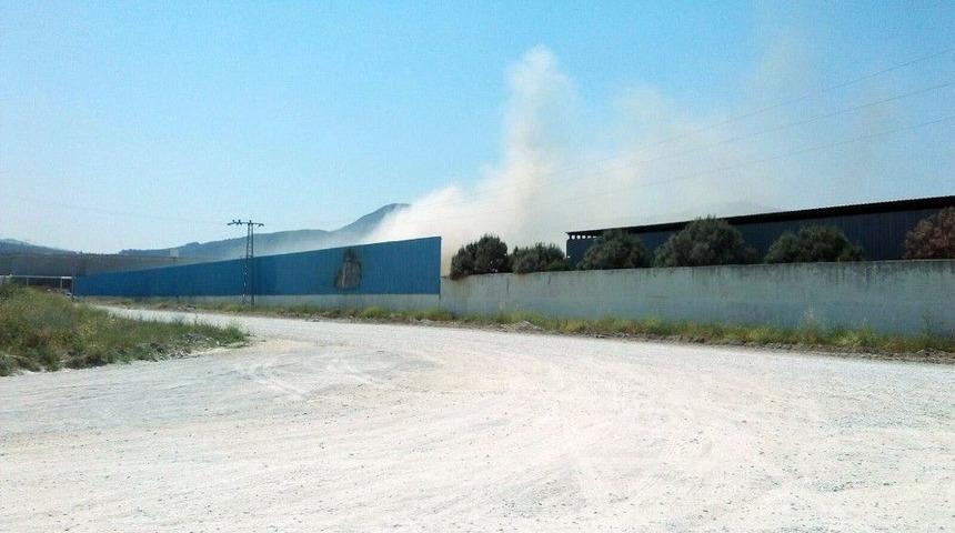 Geri Dönüşüm Fabrikasında Korkutan Yangın