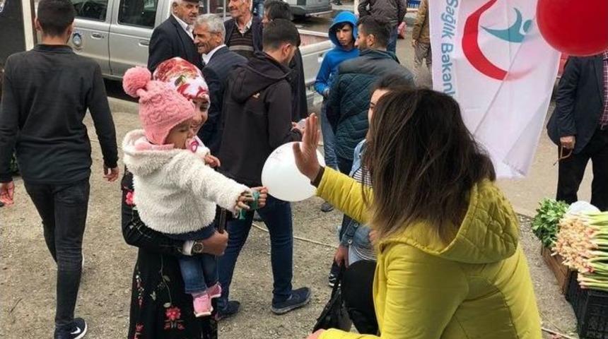 Hakkari&rsquo;deki Aşı Bilgilendirme &Ccedil;alışması Tam Not Aldı