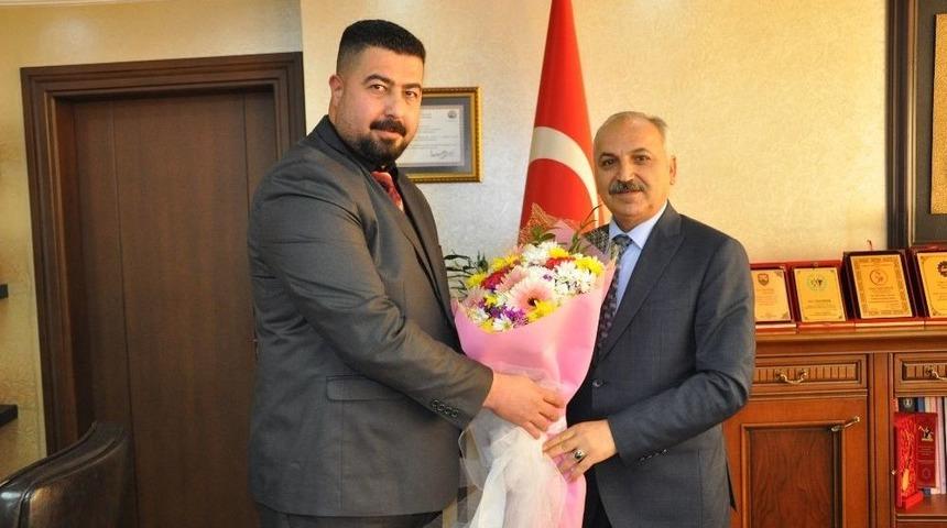 Başkan Din&ccedil;er: "fotoğraf&ccedil;ılık Mesleği Teknolojiye Yenik D&uuml;şt&uuml;"