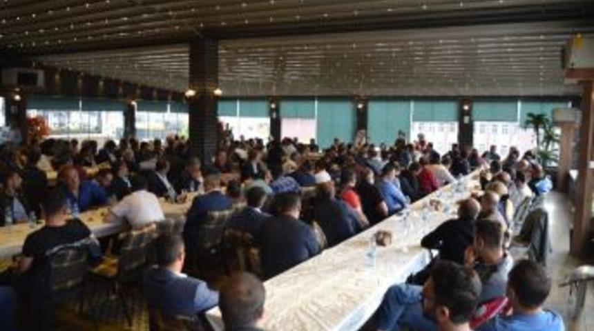 Milletvekili Taşkesenlioğlu, Hak İş Konfedarasyonu &Uuml;yeleriyle Biraraya Geldi