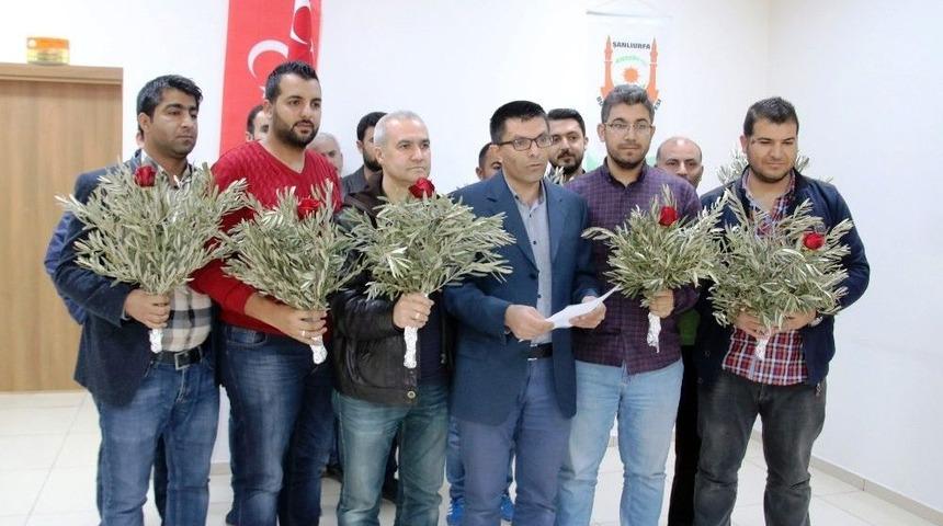 14 Şubat&rsquo;ta G&uuml;l Demeti Yerine Zeytin Dalı Demeti