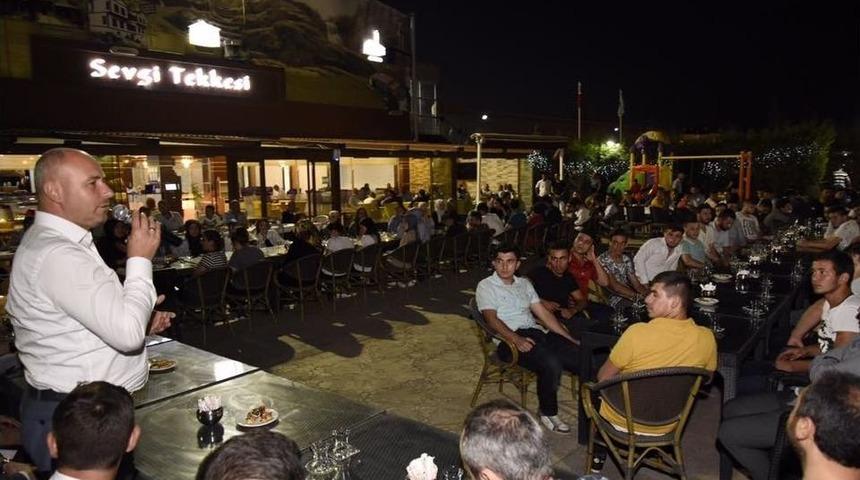 Togar: &ldquo;gen&ccedil;ler Siyasetin Her Kademesinde Olmalı&rdquo;