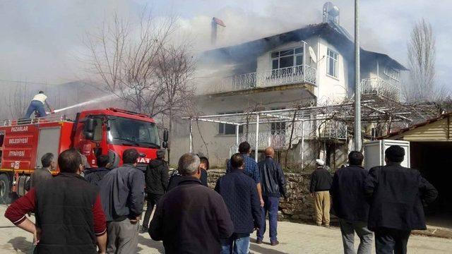 Pazarlar&rsquo;da Ev Yangını 2