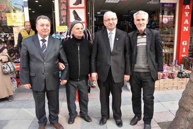 Başkan Albayrak S&uuml;leymanpaşa Ve Şark&ouml;y&rsquo;de Esnaf Ve Vatandaşlarla Bir Araya Geldi 2