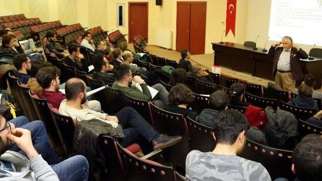Yalçıntaş, Einstein Gibi Düşünüp, Leonardo Gibi Buluş Yapmanın Sırlarını Paylaştı